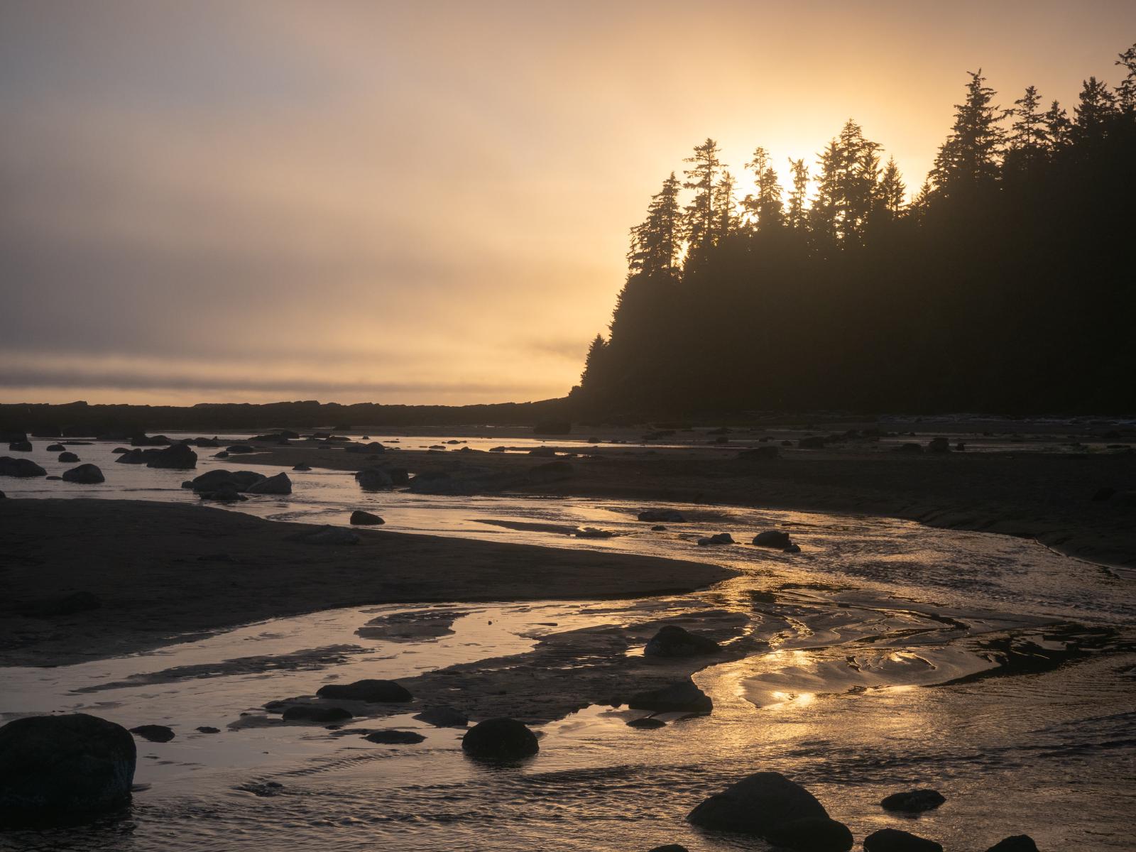 Sunset at Cribbs, on the beach
