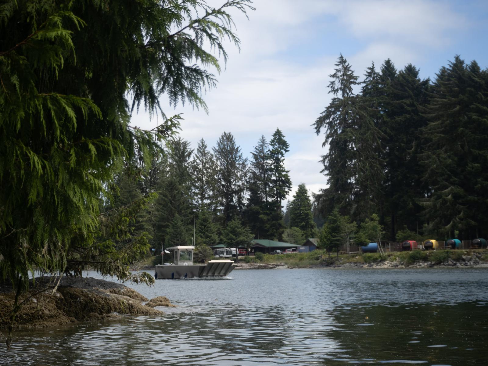 Gorden River Hiker Ferry