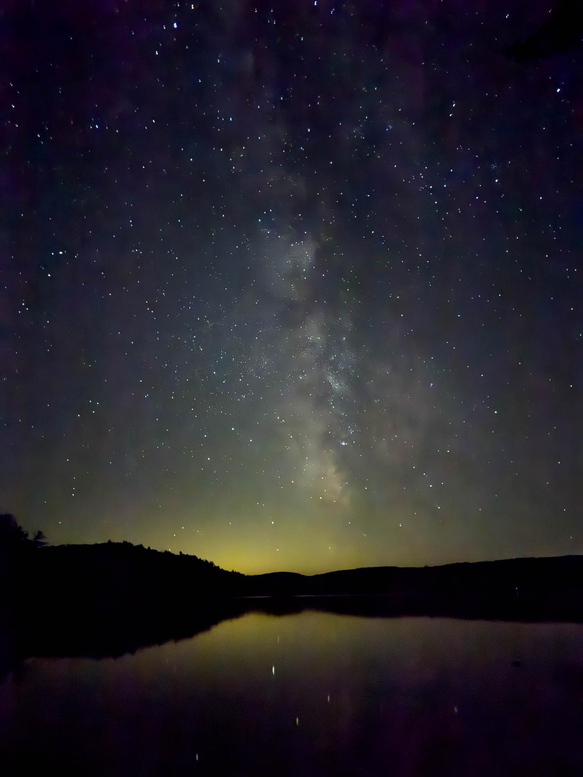 New-moon stars over the lake