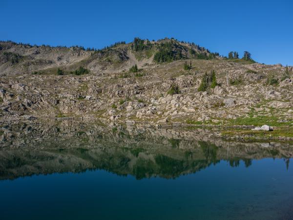 High Divide and the Seven Lakes Basin